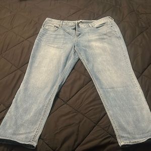 Light wash denim jeans